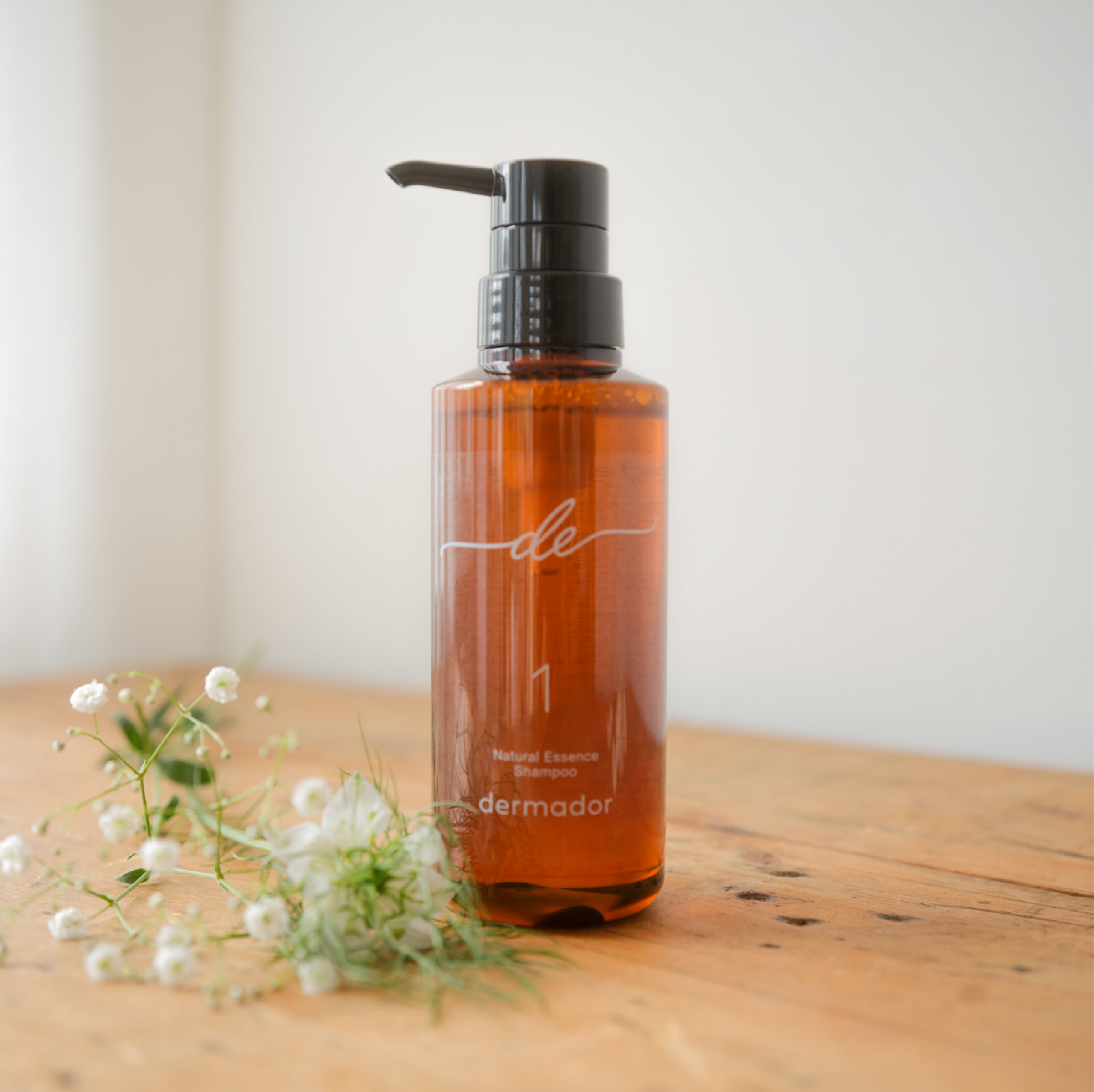 Natural Essence Shampoo Pure Med 【ピュアメッド】